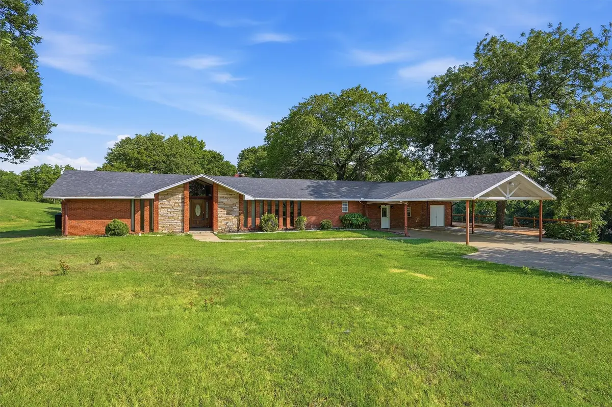 2011 W Houston Street, Sherman, TX 75092 - #1