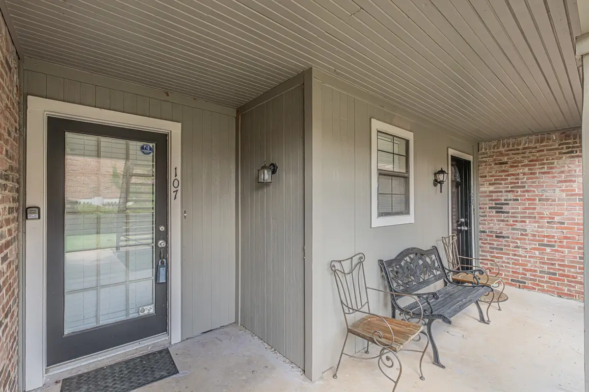 2728 Copper Creek Drive #107, Arlington, TX 76006 - #1
