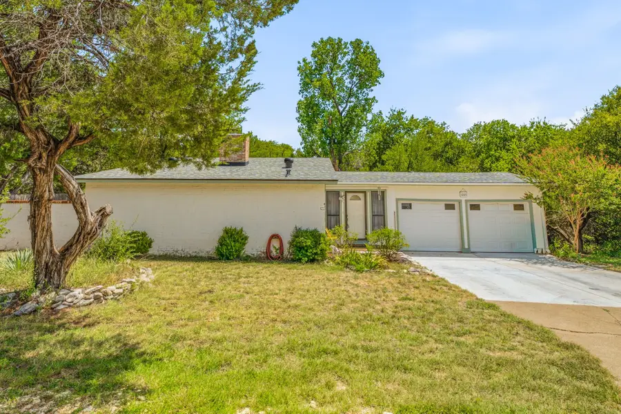 1005 Spanish Trail Drive, Granbury, TX 76048 - #3