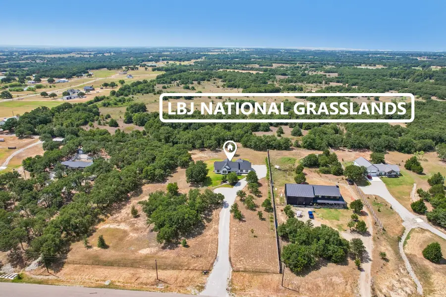 165 Rolling Bend Road, Alvord, TX 76225 - #2