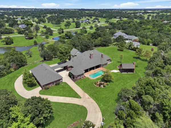 8295 Mountain View Road, Aubrey, TX 76227