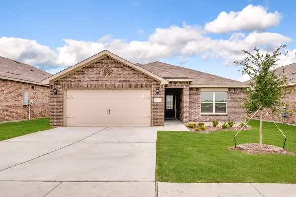 109 Condie Russell Avenue, Venus, TX 76084