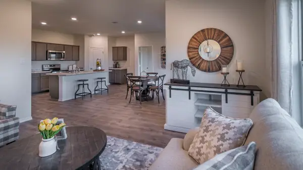 1421 Oak Valley, Denton, TX 76209