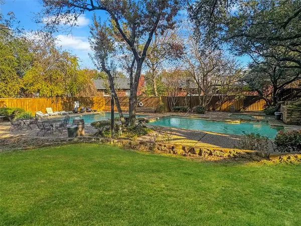 8601 Park Lane #612, Dallas, TX 75231