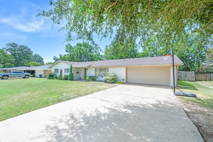 708 Lee Street, Sulphur Springs, TX 75482 - #3