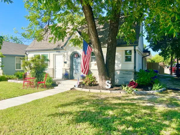 2501 Austin Avenue, Brownwood, TX 76801