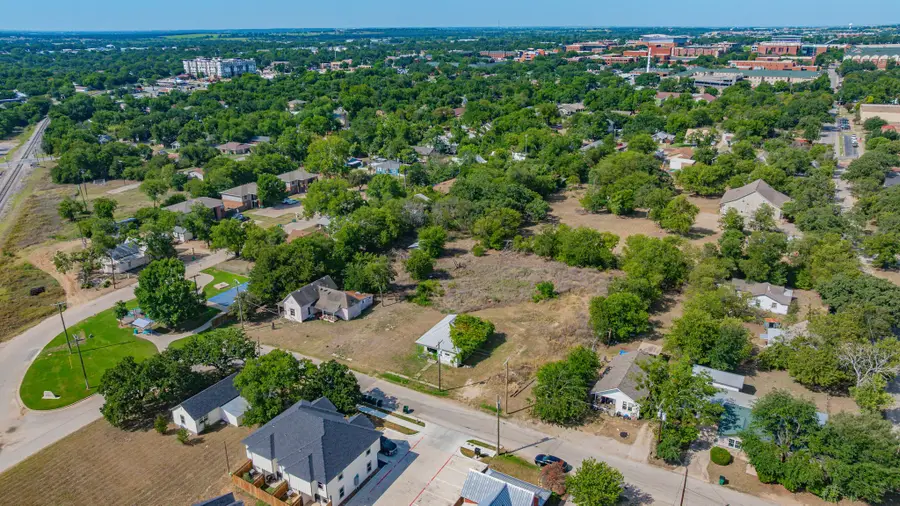 640 N Mccart Street, Stephenville, TX 76401 - #3