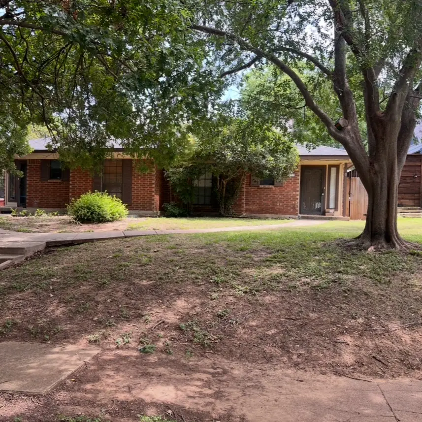 2123 Mistletoe Avenue #B, Fort Worth, TX 76110 - #1