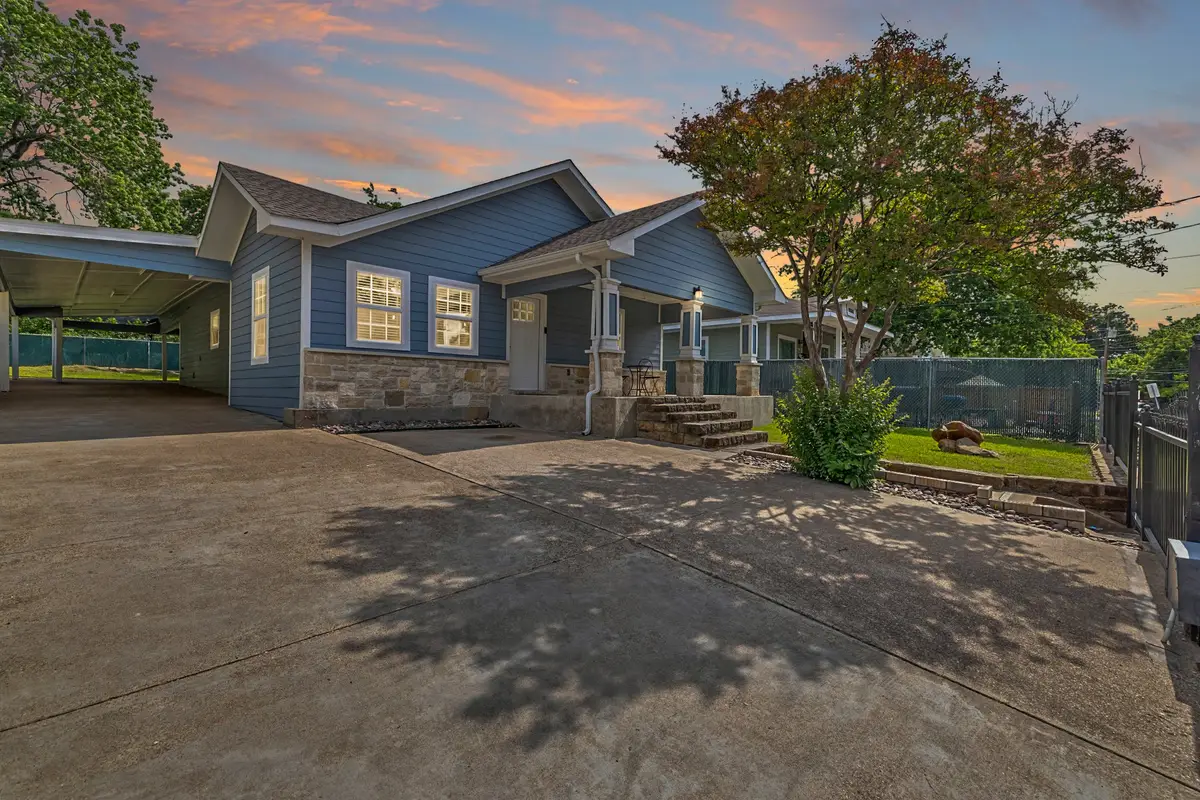813 Brooks Avenue, Dallas, TX 75208 - #1