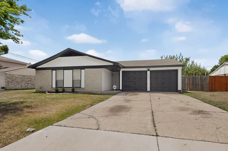 3045 Lisetta Street, Grand Prairie, TX 75052 - #3