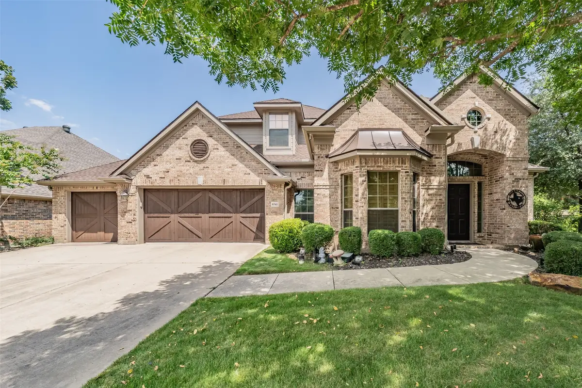 8541 Thorne Drive, Lantana, TX 76226 - #1