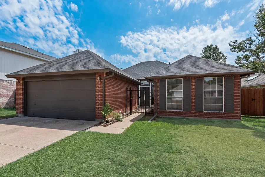 5209 Manhassett Drive, Arlington, TX 76018 - #3