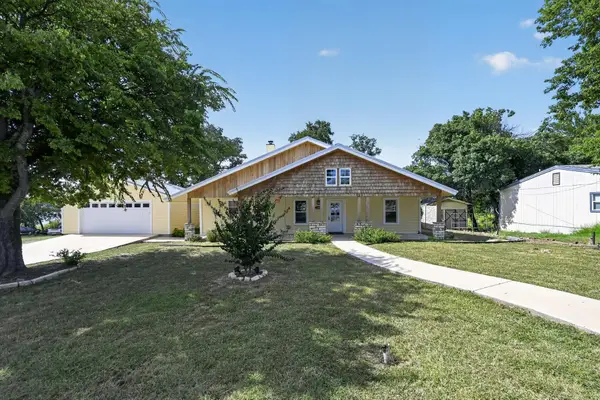 7228 Emerald Drive, Brownwood, TX 76801