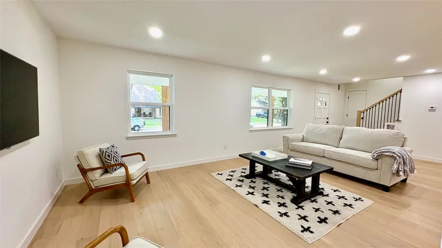 9920 Greenfield Drive, Dallas, TX 75238 - #2