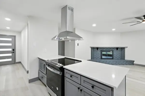 5221 Knox Drive, The Colony, TX 75056