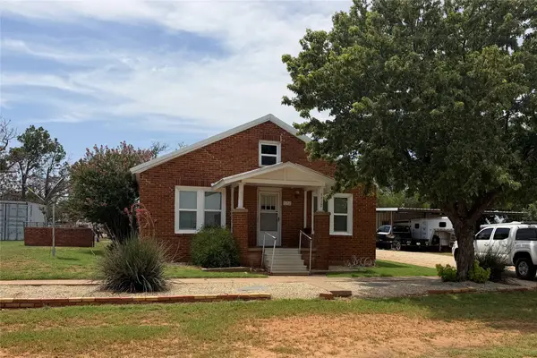 1212 8th Street, Paducah, TX 79252