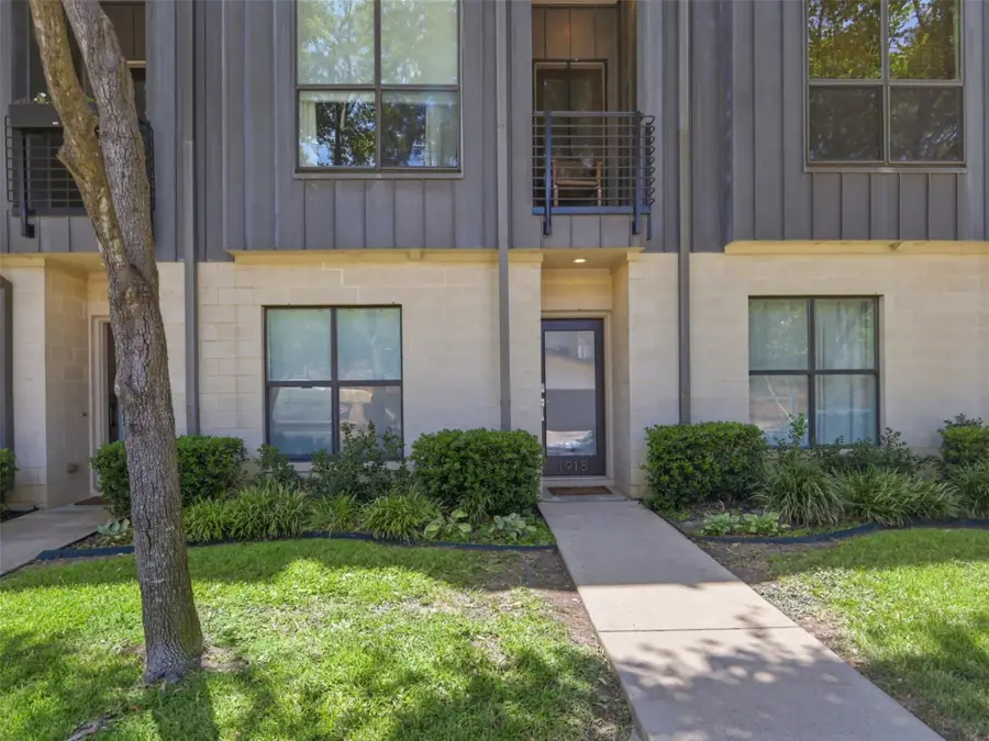 1918 Hope Way, Dallas, TX 75206 - #2