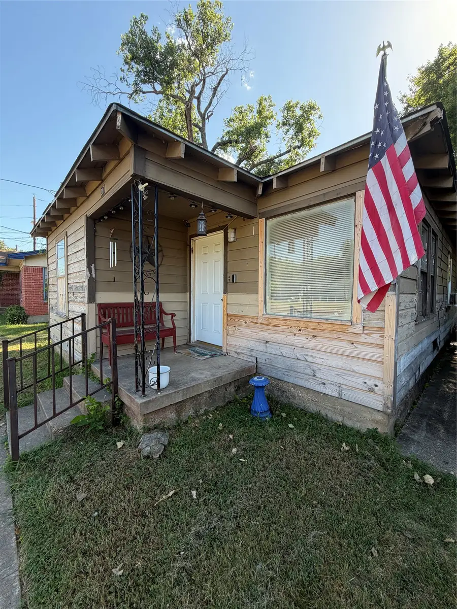 307 N Masters Drive, Dallas, TX 75217 - #2