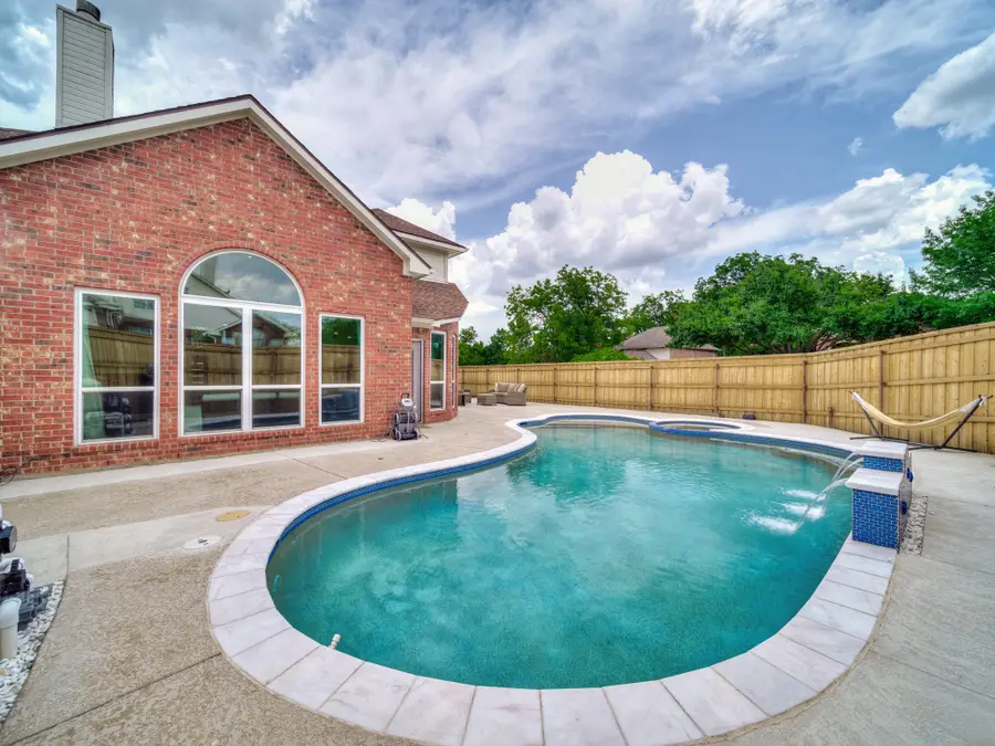 3608 Parkhurst Circle, Richardson, TX 75082 - #2