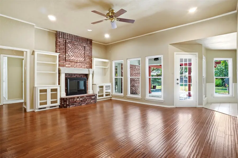 1321 Oak Harbor Boulevard, Azle, TX 76020 - #3