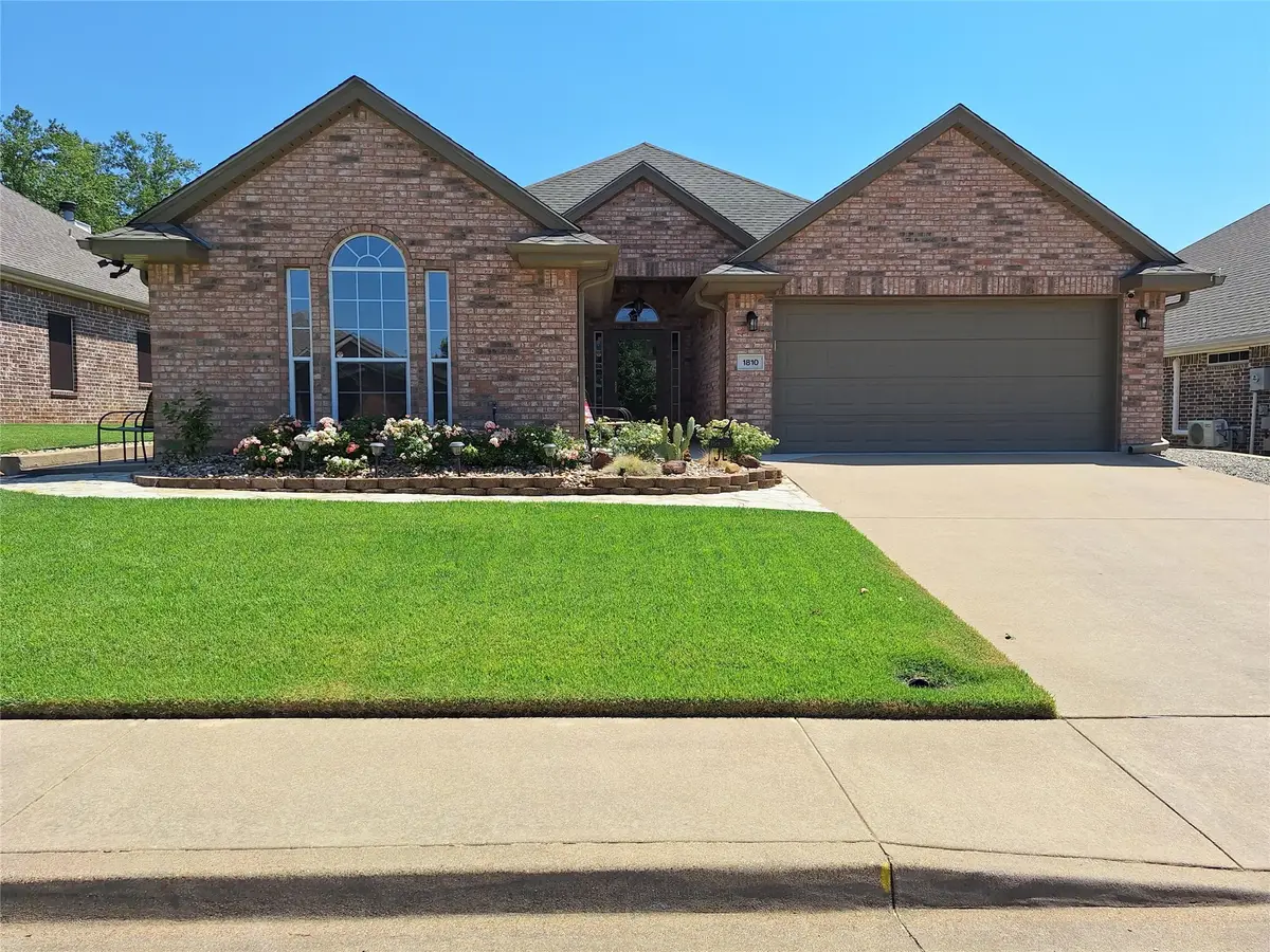 1810 Park Place, Mineola, TX 75773 - #1