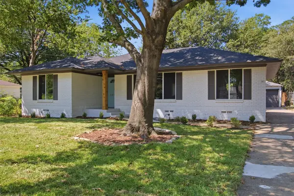 4815 Kelman Street, Dallas, TX 75214