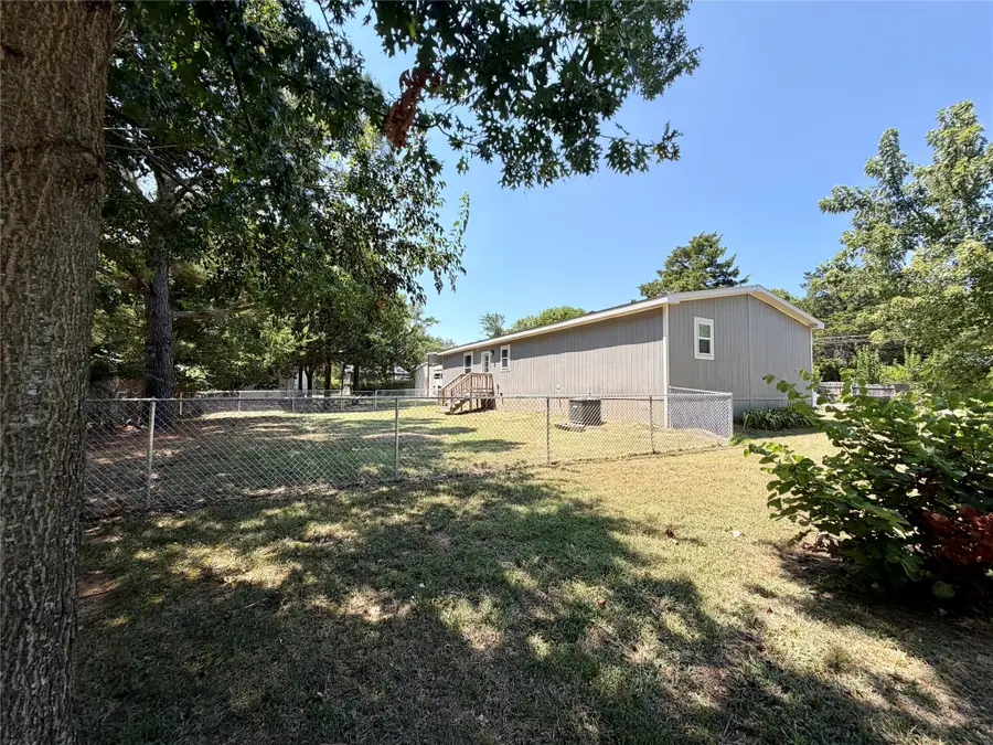 60 Holland Street, Pottsboro, TX 75076 - #3