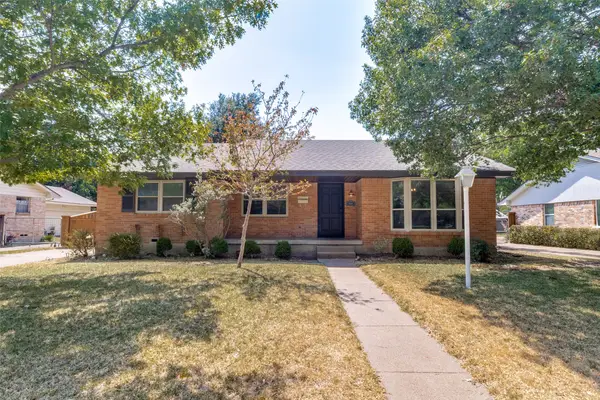 8605 Shagrock Lane, Dallas, TX 75238