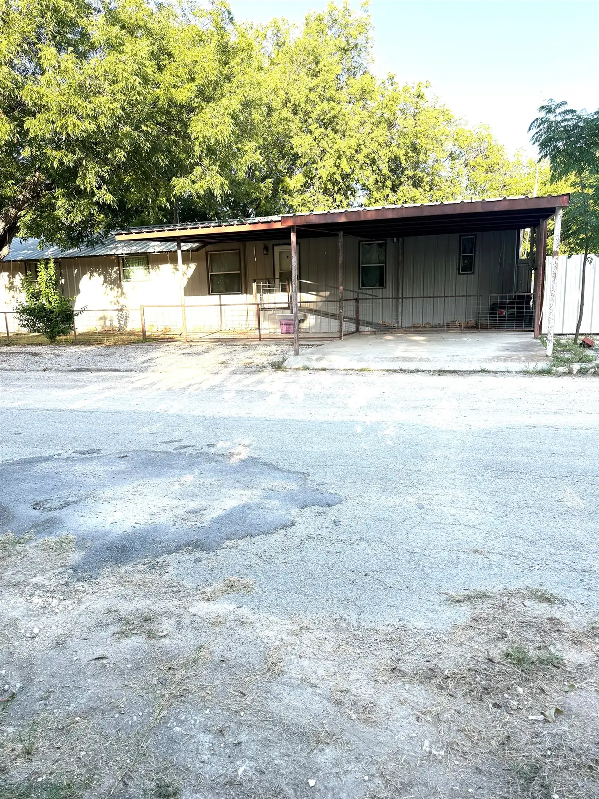 601 13th, Coleman, TX 76834 - #1