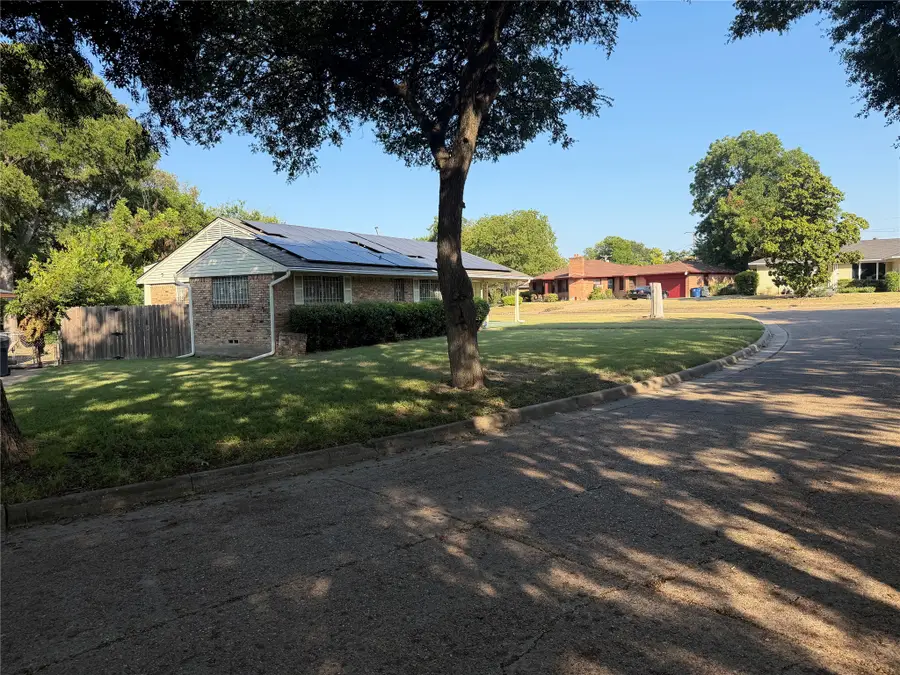 5220 Woodsboro Lane, Dallas, TX 75241 - #3