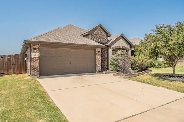 5905 Scottsdale Lane, Fort Worth, TX 76179