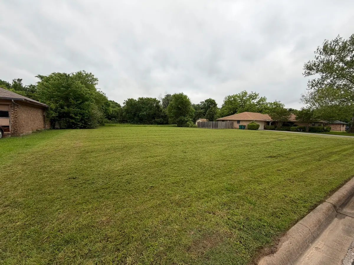 712 E Olive Street #718, Sherman, TX 75090 - #1