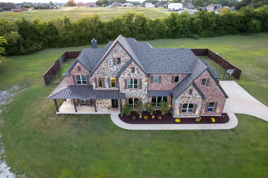 204 Tate Circle, Sherman, TX 75090 - #2