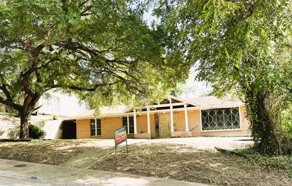3530 Kiestcrest Drive, Dallas, TX 75233 - #1