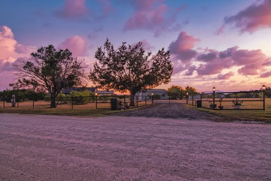 910 Star Lane, Gatesville, TX 76528 - #2
