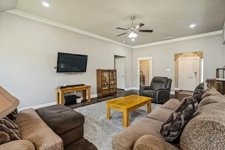 816 W Park Avenue, Weatherford, TX 76086 - #3