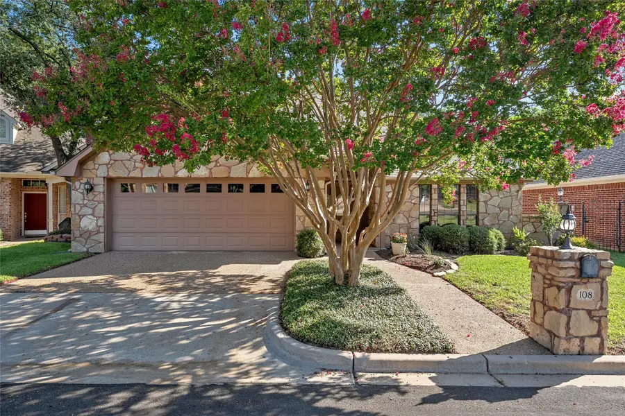 108 Landsborough Drive, Waco, TX 76712 - #2