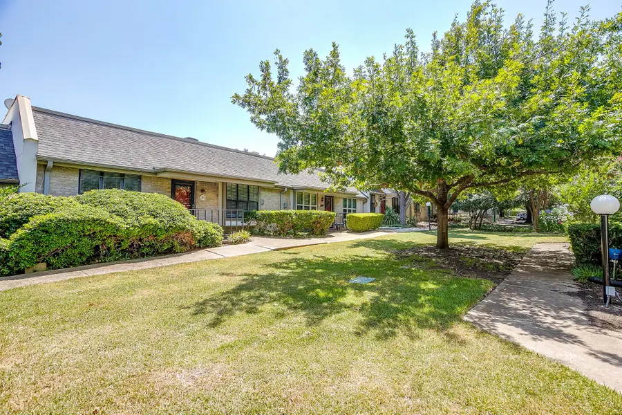 13845 Leinsper Green Street, Dallas, TX 75240 - #3