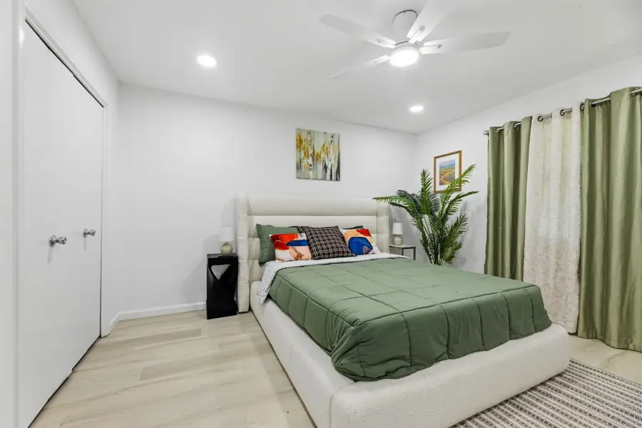 210 Slaughter Street, Arlington, TX 76011 - #3