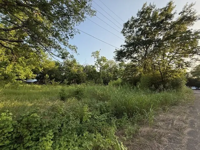 202 Elm Street, Roxton, TX 75477 - #3