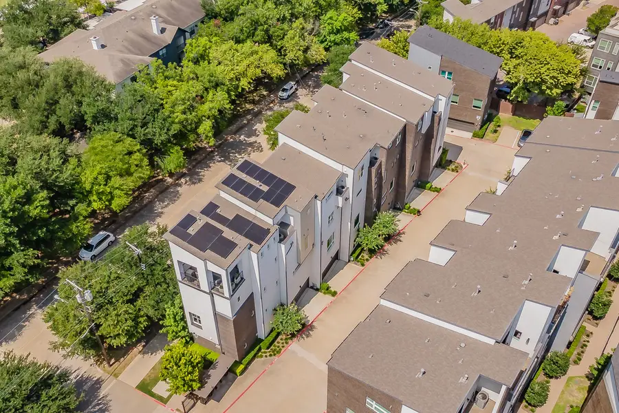 381 E Greenbriar Lane #804, Dallas, TX 75203 - #3