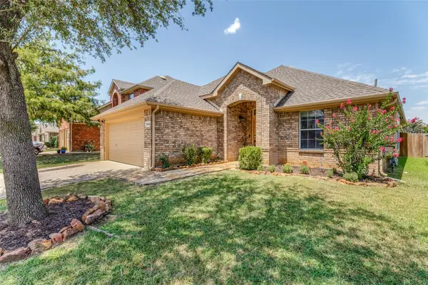 7045 Welshman Drive, Fort Worth, TX 76137