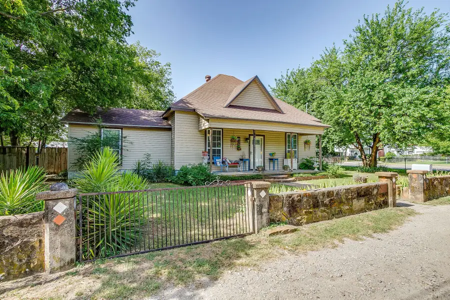 515 SW 13th Street, Mineral Wells, TX 76067 - #3