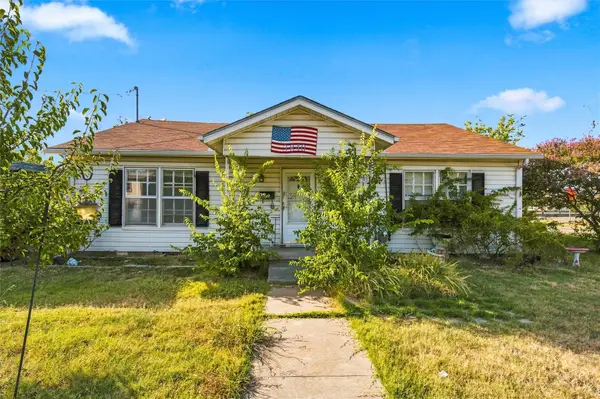 3840 Parrish Street, Bellmead, TX 76705