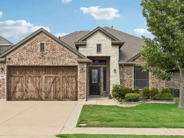 985 E Villas Court, Lewisville, TX 75067