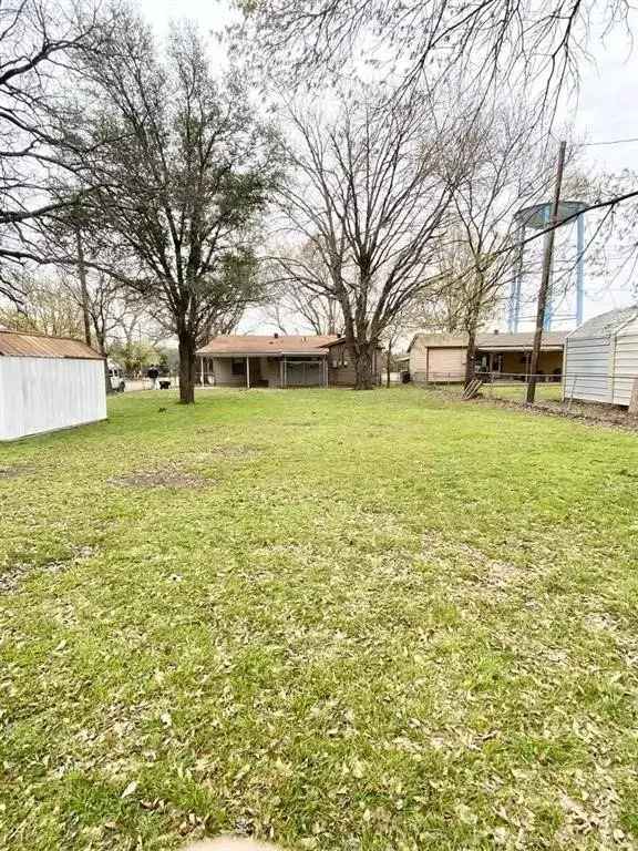 1505 Lynn Street, Bonham, TX 75418 - #2