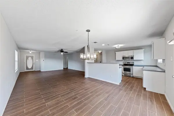 4921 Thorn Hollow Drive, Fort Worth, TX 76244