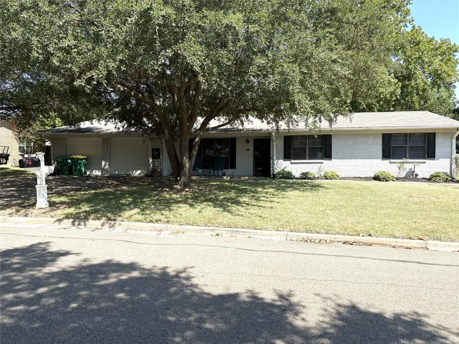 807 W Elizabeth Drive, Robinson, TX 76706 - #3