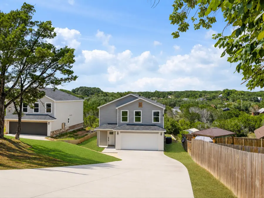 1208 Ridgeview Circle, Granbury, TX 76048 - #2