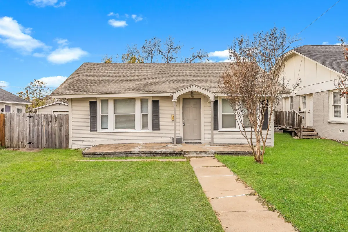 2820 Frazier Avenue, Fort Worth, TX 76110 - #1